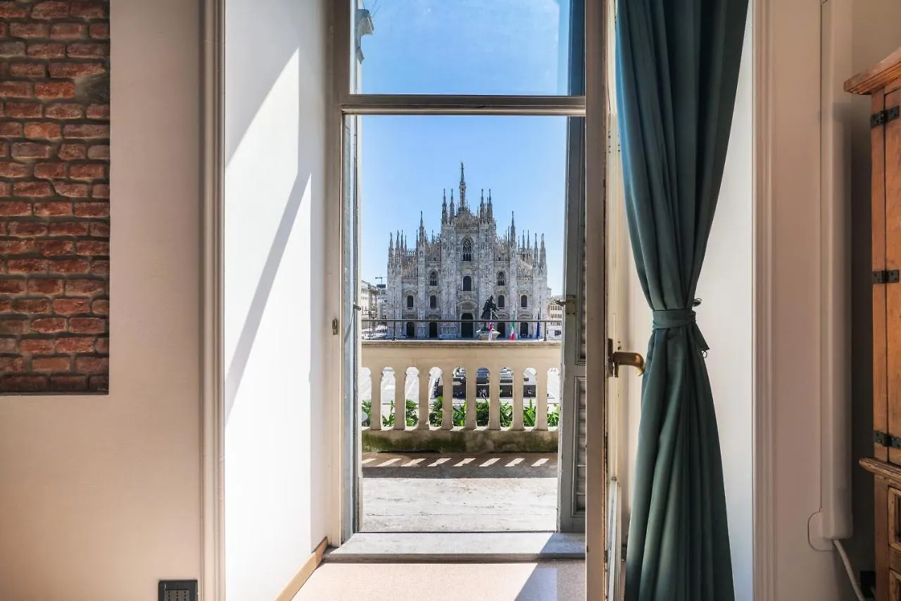 Duomo Cathedral View - Luxury Apartment Milánó