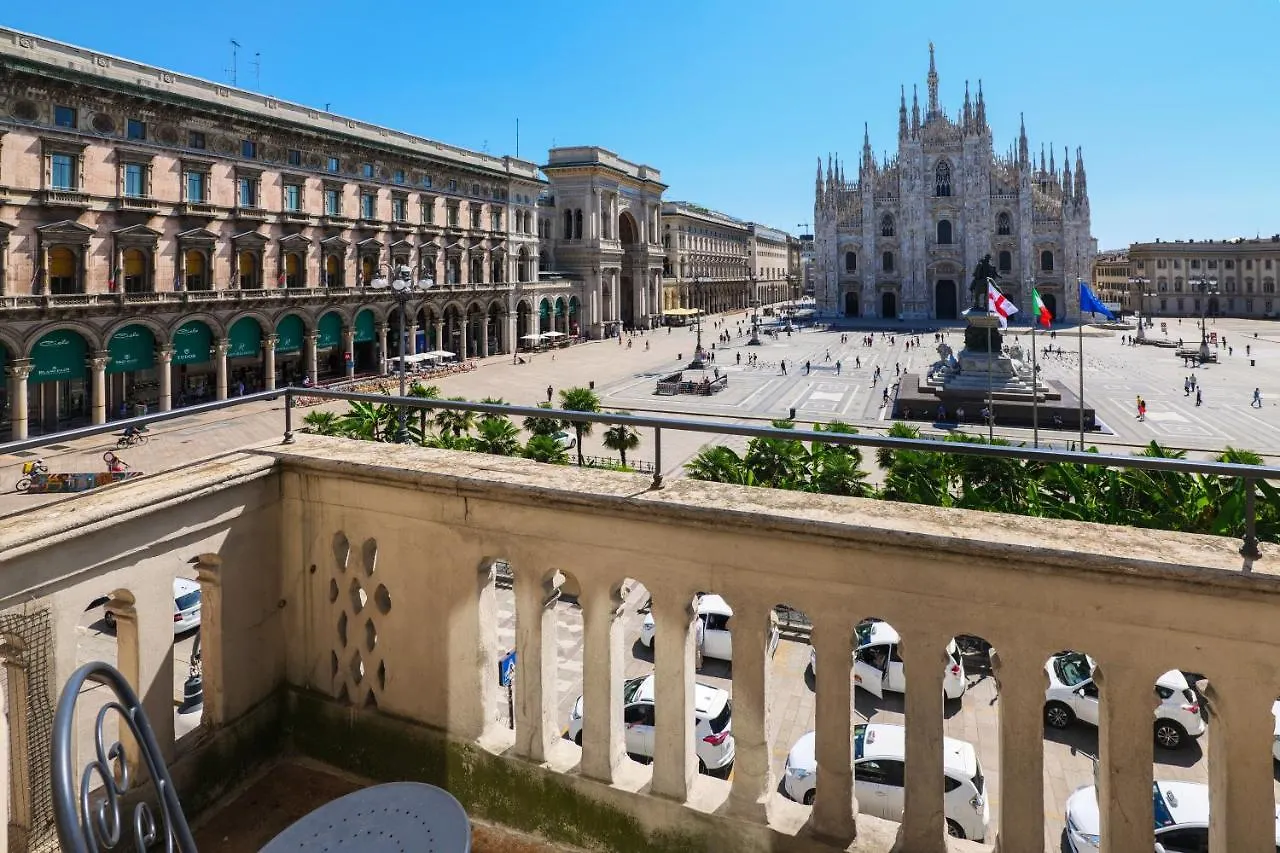 Duomo Cathedral View - Luxury Apartment Milano 0*,