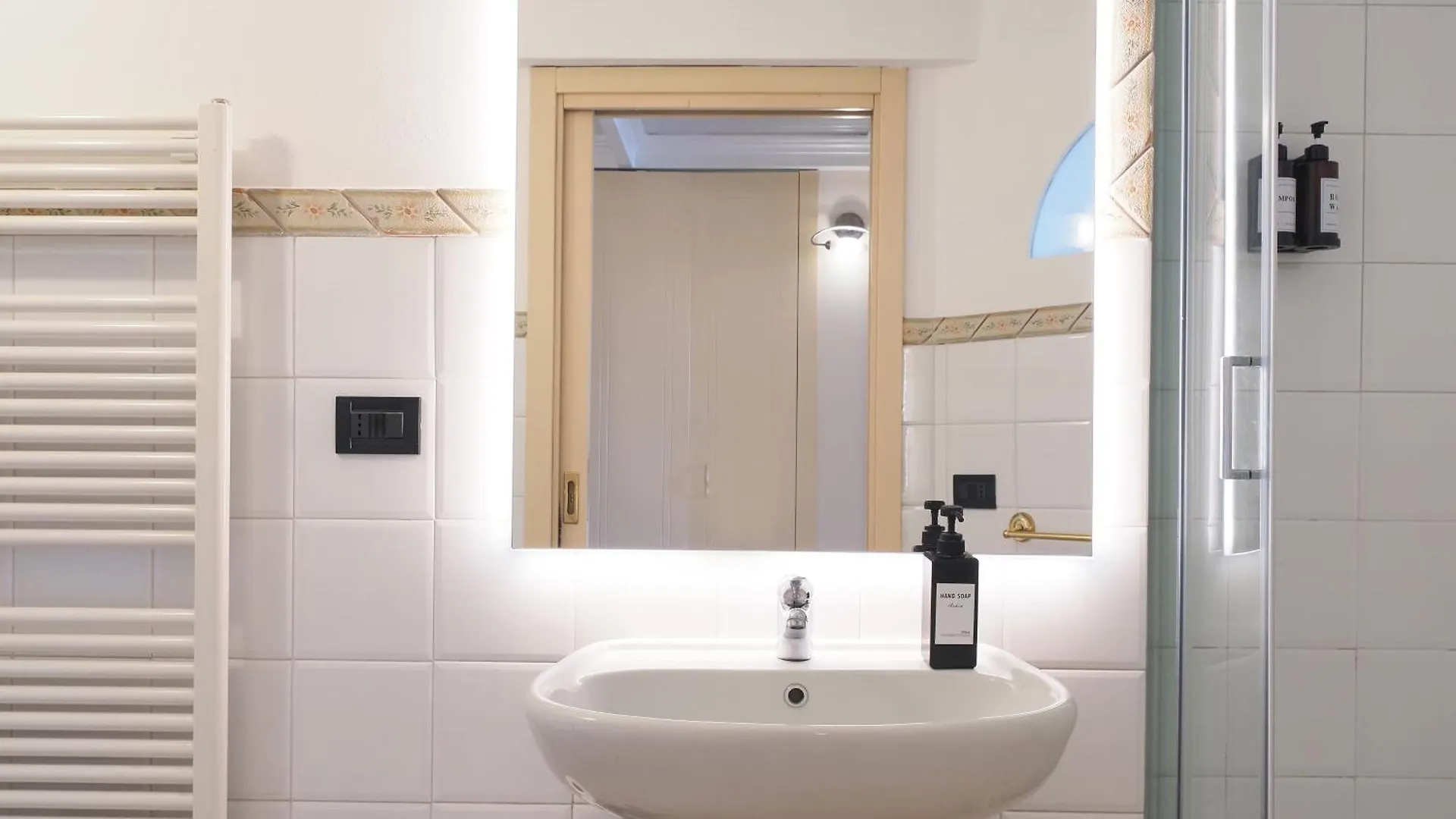 Duomo Cathedral View - Luxury Apartment Mailand